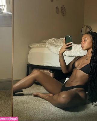 Wavyteya - I love to behave very very badly!! 😈😈