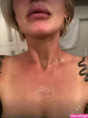 Griffon Ramsey [ griffon-ramsey-38 ] - Home sweet (titties), home 🏠💖