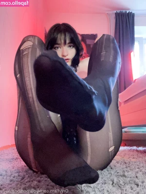 Yourpersonalwaifu - Ven  déjame verte  déjame conocerte  déjame aspirar a poseerte y