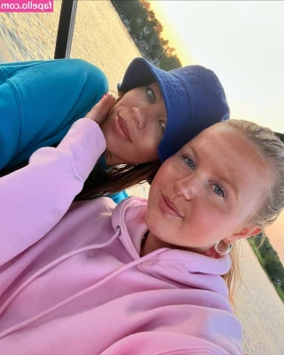 Jackie Redmond [ jackie-redmond ] - Thank you for my gifts! I will be using my gift and wearing them in