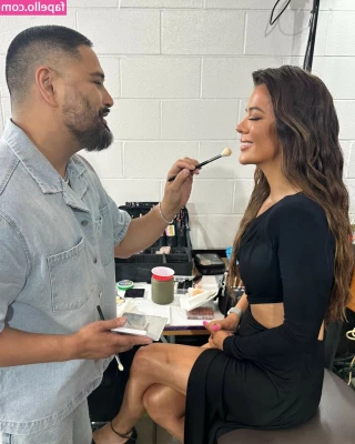 Jackie Redmond [ jackie-redmond ] - Some of you like the up close pussy playing videos   well fresh off