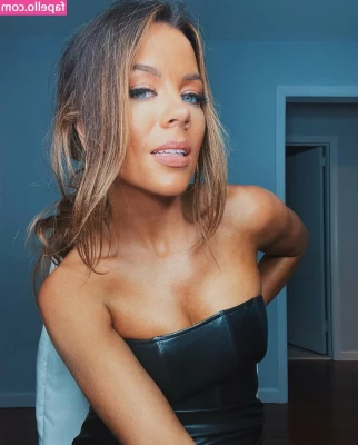 Jackie Redmond [ jackie-redmond ] - This bra is actually too small for me but who cares because it looks
