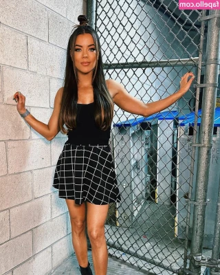 Jackie Redmond [ jackie-redmond ] - Waiting for this lock dien to boo over is killing me  Can t wait to