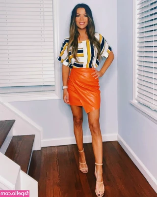 Jackie Redmond [ jackie-redmond ] - Mmmmm I sure love doing a good dick rating such a turn on for reals