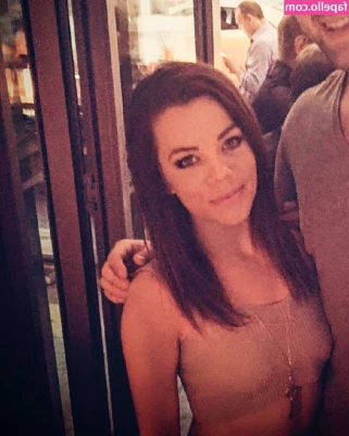 Jackie Redmond [ jackie-redmond ] - 𝐅𝐎𝐋𝐋𝐎𝐖 𝐌𝐘 𝐅𝐑𝐈𝐄𝐍𝐃  arisalome