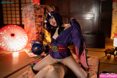 Aika Suzumiya [ aika-suzumiya ] - Ask me about my VIP. I want to give you the One on One treatment that