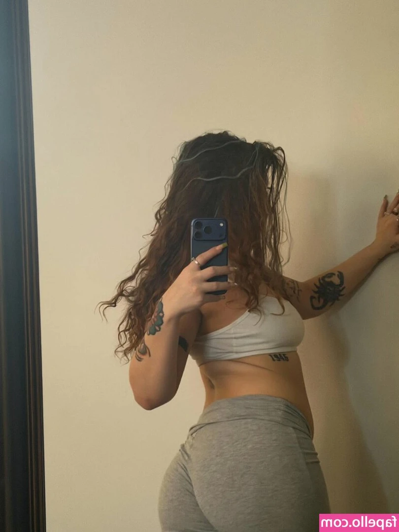 Geminigodi - It was a horny day 😈