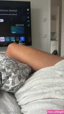 DilanYesilgoz - Good morning! It’s Titty Tuesday! Go check your DM!