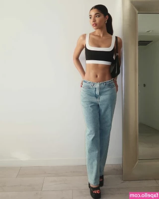 Yovanna Ventura [ yovanna-ventura ] - I know I m late but  Happy Halloween