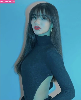 Yovanna Ventura [ yovanna-ventura ] - Realmente la mejor curva de una mujer será su sonrisa