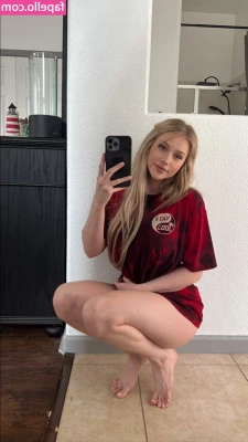 Msfiiire [ msfiiire-77 ] - Boob play pending..... get me to my target and I’ll send you your