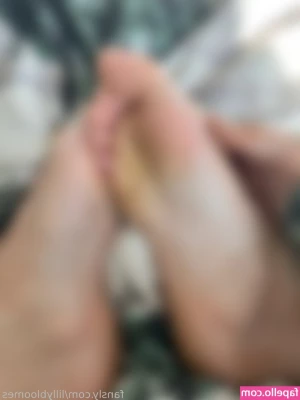Msfiiire [ msfiiire-77 ] - Hypnotic Goddess is going to make you edge and turn you into a