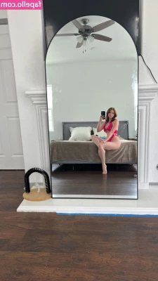 Msfiiire [ msfiiire-77 ] - Mi amor te gusta como se marca mi culo con estos leggins? Qué me