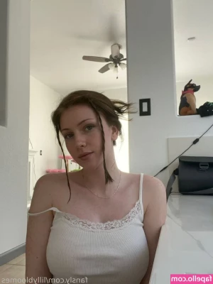 Msfiiire [ msfiiire-77 ] - someone come to wash my back