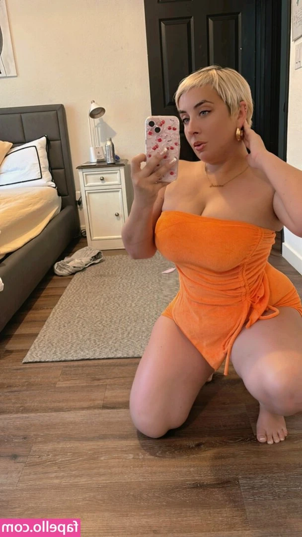 nitaaababyy - 🇺🇸Online daddy! Text me in Dm💌  🇪🇸Online papi!