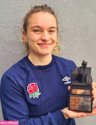 Jodie Ounsley [ jodie-ounsley ] - 2019, Bijou Needs Your Seed, 23:00.  Vat iz zis?! I am a human! Zis