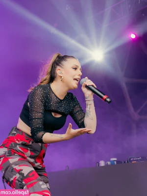 Cher Lloyd [ cher-lloyd ] - Good nighttt