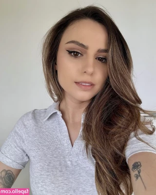 Cher Lloyd [ cher-lloyd ] - Wanna play