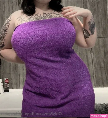 Beyond The Squish [ beyond-the-squish ] - Who needs some Monday MOTIVATION ? ❤️😈