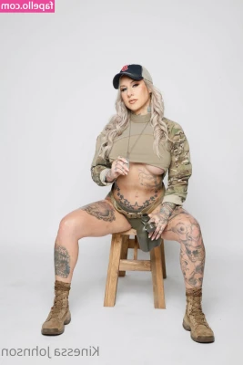 Kinessa Johnson [ kinessa-johnson ] - Gay Best Friends Alivia  amp  Alexa are having a girls night when