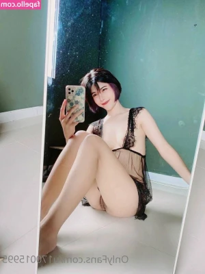 tonaor.r [ tonaor-r ] - I put on beautiful underwear, looking for those who want to take it