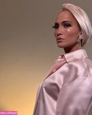 Jennifer Lopez [ jennifer-lopez ] - good morning  Today has been rough  been crying all morning for one