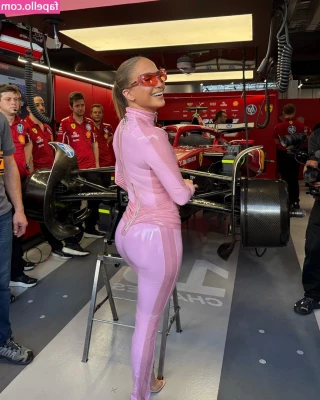 Jennifer Lopez [ jennifer-lopez ] - 𝓜𝓮 𝓐𝓶𝓲𝓲
