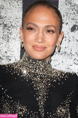 Jennifer Lopez [ jennifer-lopez ] - 😜🔥 Bad girlfriend