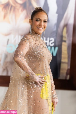 Jennifer Lopez [ jennifer-lopez ] - new tattoo