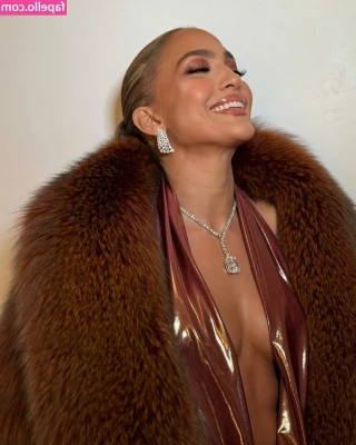 Jennifer Lopez [ jennifer-lopez ] - Baby Do You Like It Real NASTY💦