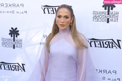 Jennifer Lopez [ jennifer-lopez ] - what do you wanna see more of?