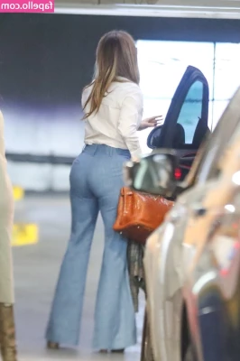 Jennifer Lopez [ jennifer-lopez ] - The face I would make when you were hitting it from behind