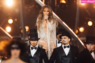 Jennifer Lopez [ jennifer-lopez ] - how i look sitting on your cock 🥵 part 1