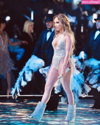 Jennifer Lopez [ jennifer-lopez ] - These were fun, tbh. 😜😋  💕(Live on Tiktok in the next hour