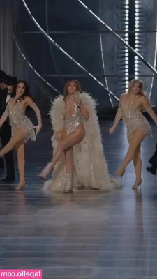 Jennifer Lopez [ jennifer-lopez ] - May 21st 2023  edging for Smokie  solo  12 minutes  the last few days