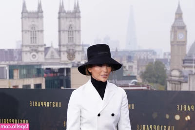 Jennifer Lopez [ jennifer-lopez ] - Guess what we are about to do? 😜