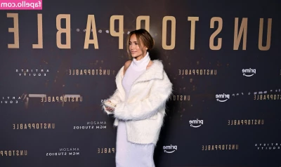 Jennifer Lopez [ jennifer-lopez ] - Today s photoshoot with Mint