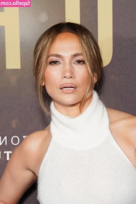 Jennifer Lopez [ jennifer-lopez ] - I ll give you my ass but you gotta pick the position