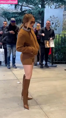 Jennifer Lopez [ jennifer-lopez ] - I love nature so much  would you like to have a picnic day with me part 1