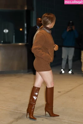 Jennifer Lopez [ jennifer-lopez ] - cute new outfit i got. do you like it?