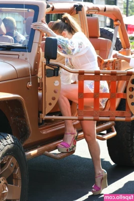 Jennifer Lopez [ jennifer-lopez ] - Fun survey  Which sign don t you like most  Nothing personal  i love part 1