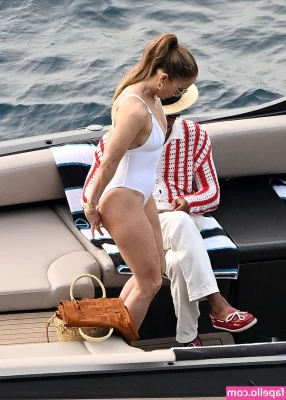 Jennifer Lopez [ jennifer-lopez ] - Sweet dreams