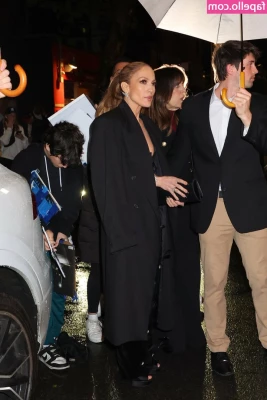 Jennifer Lopez [ jennifer-lopez ] - Follow my free onlyfans account