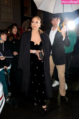Jennifer Lopez [ jennifer-lopez ] - I love the messages of you guys enjoying the new content