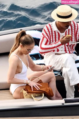 Jennifer Lopez [ jennifer-lopez ] - I m trying to do it better