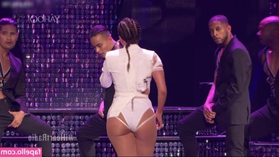 Jennifer Lopez [ jennifer-lopez ] - Please give them love daddy