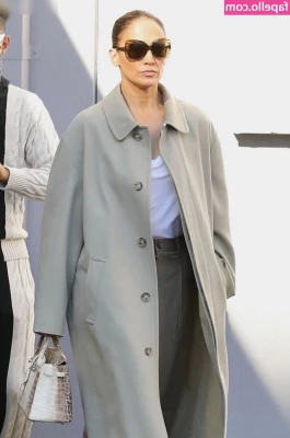 Jennifer Lopez [ jennifer-lopez ] - happy Monday