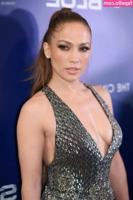 Jennifer Lopez [ jennifer-lopez ] - It s time to Serve me