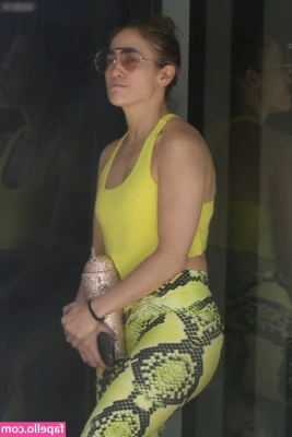 Jennifer Lopez [ jennifer-lopez ] - Egadi