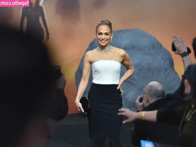 Jennifer Lopez [ jennifer-lopez ] - Damn I have the PRETTIEST pussy